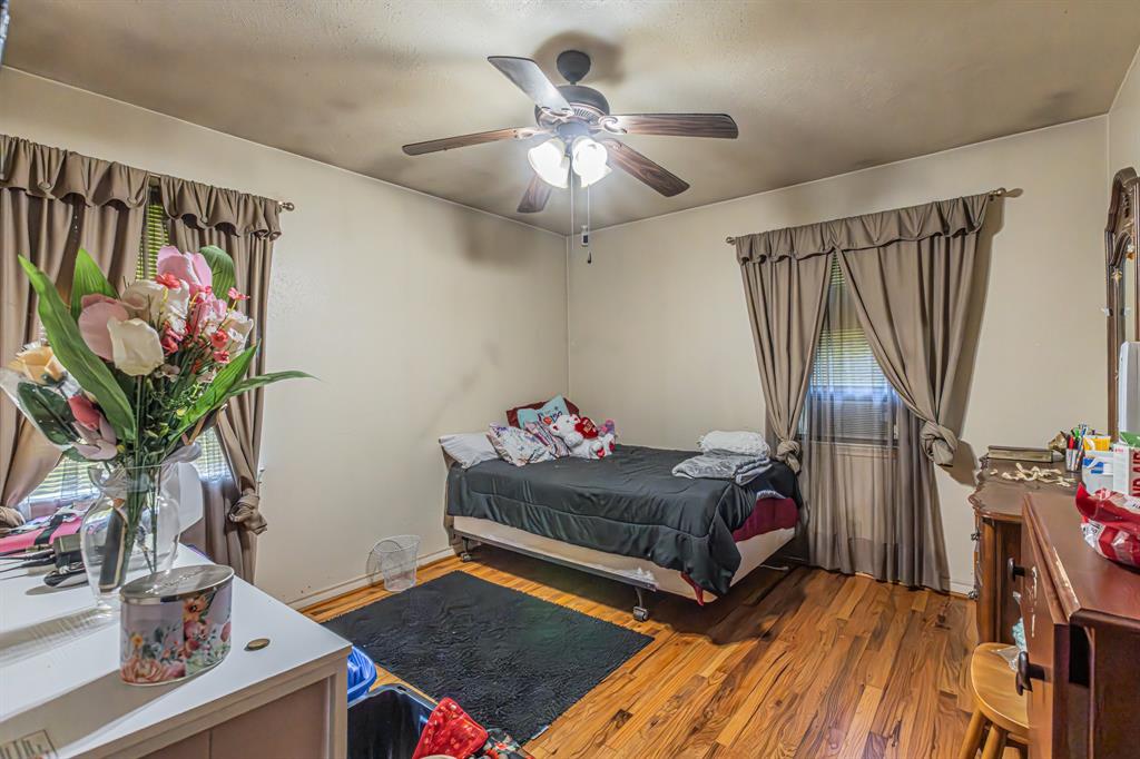 Glen Hills Rev - Residential