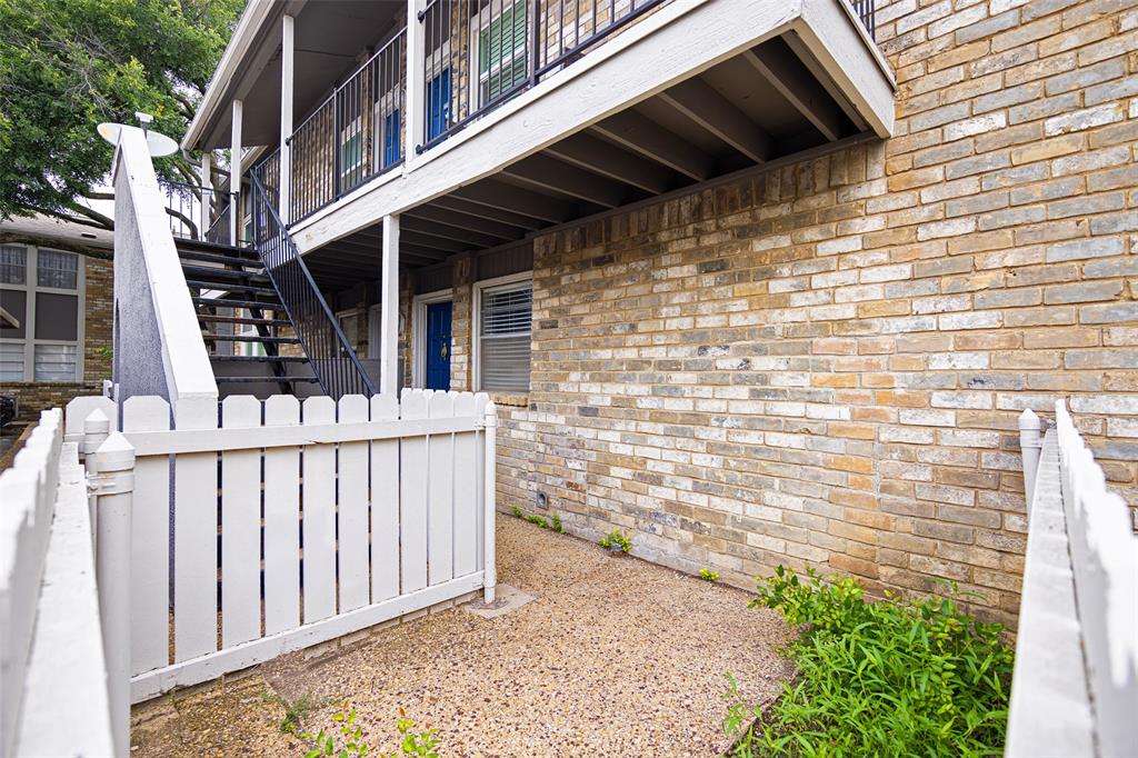 Arbor Court Condo - Residential
