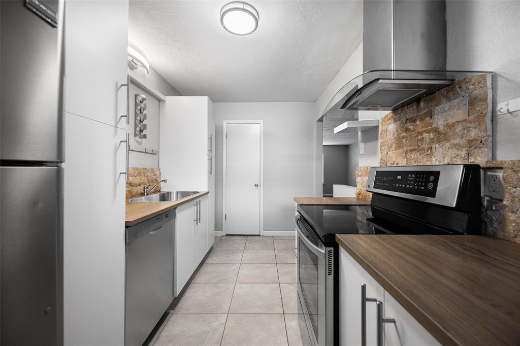 Arbor Court Condo - Residential