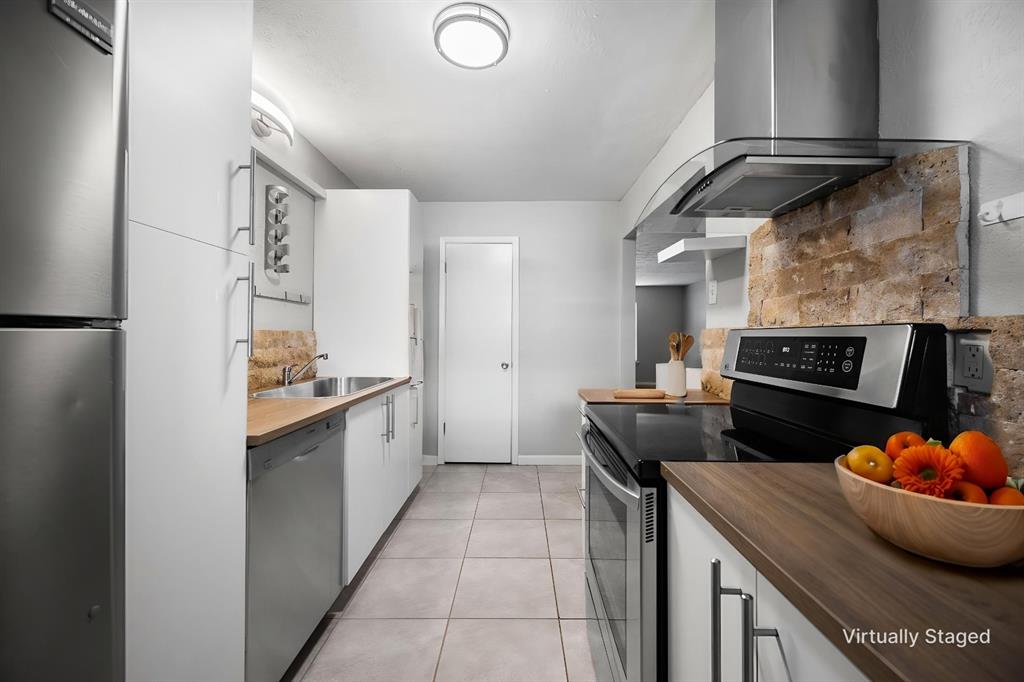 Arbor Court Condo - Residential