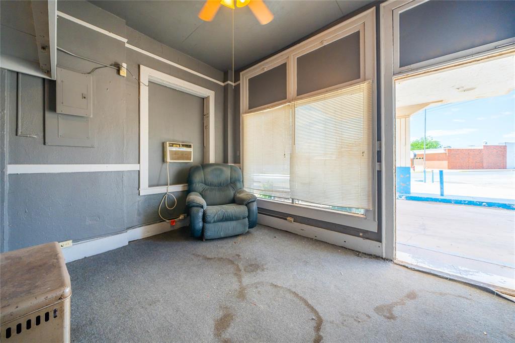 Original Stamford - Commercial Sale