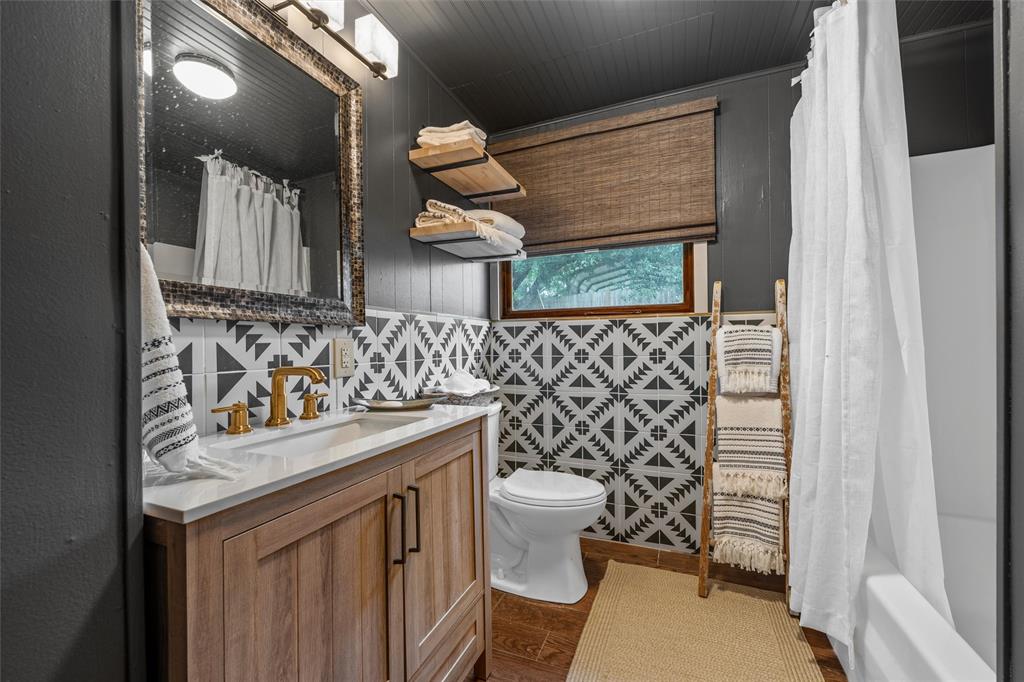 Pioneer Cove - Residential