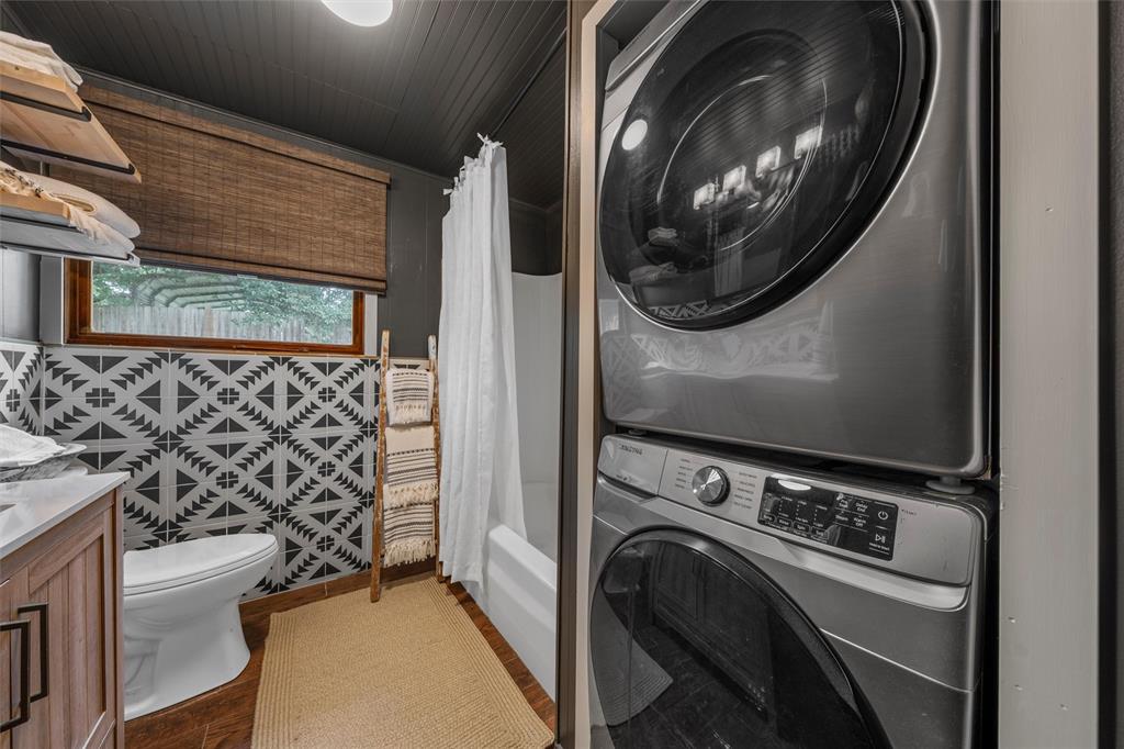 Pioneer Cove - Residential