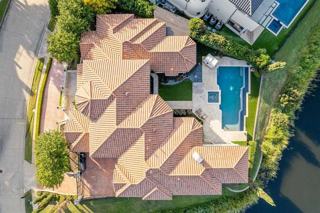 The Lakes On Legacy Drive Ph II - Residential