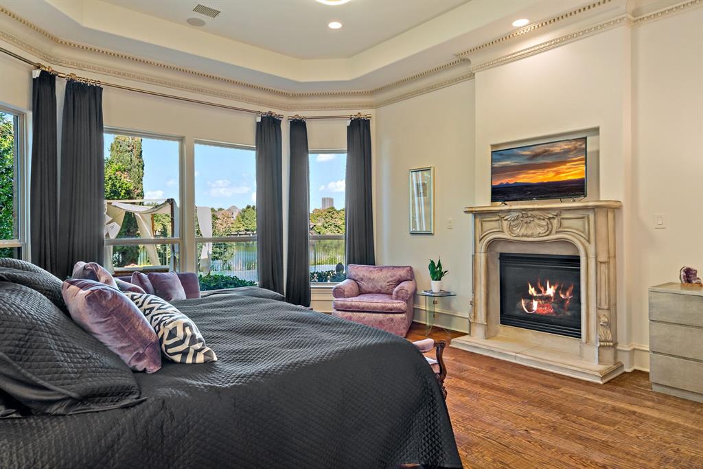 The Lakes On Legacy Drive Ph II - Residential