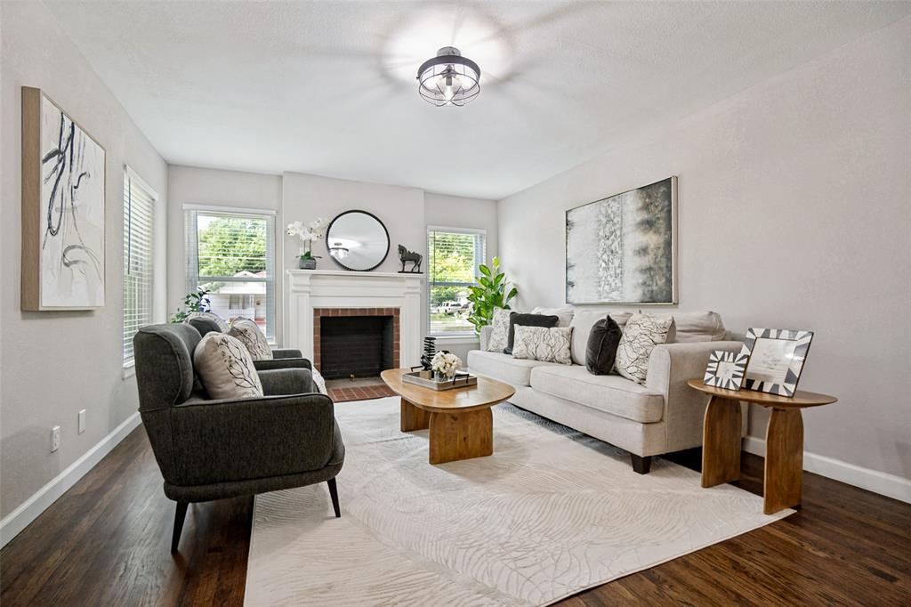 Cavens 2nd Colonial - Residential