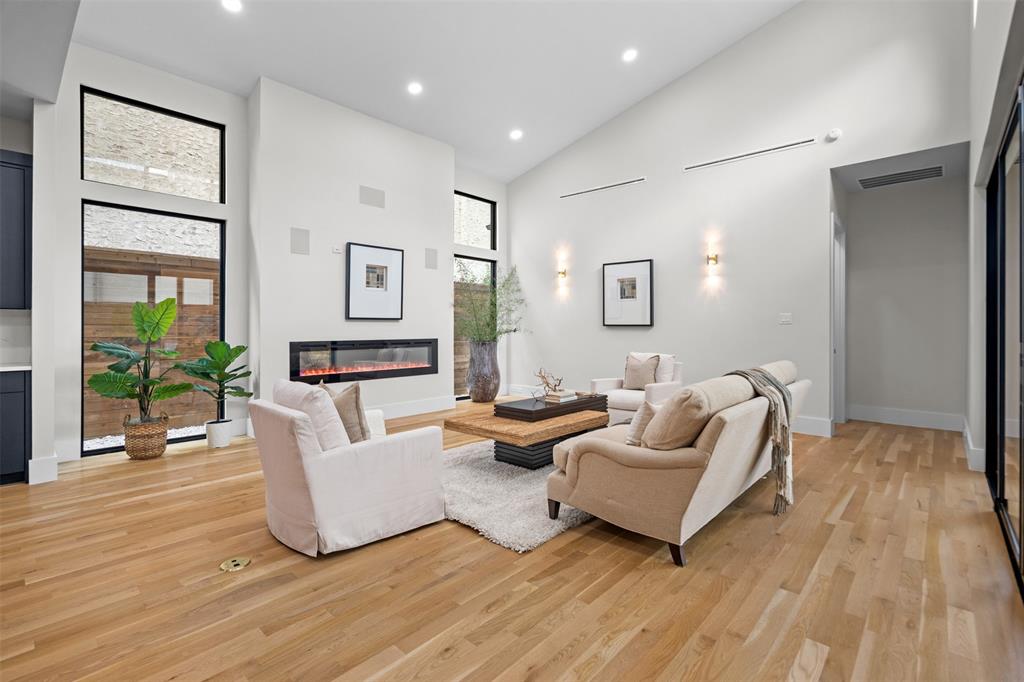 Lovers Lane Heights Add - Residential