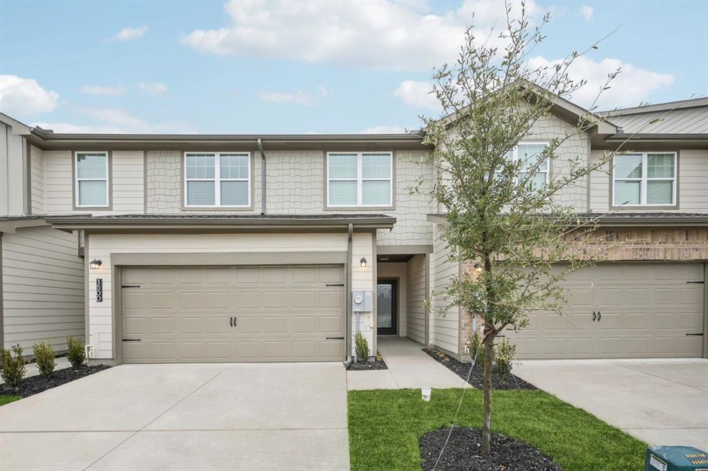 Broadmoor Village - Residential