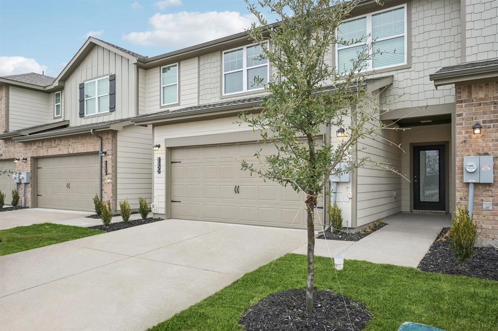 Broadmoor Village - Residential