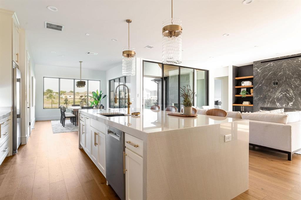 Lakes Add - Residential