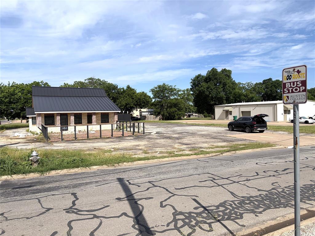 Boyer & Lucas Add - Commercial Sale