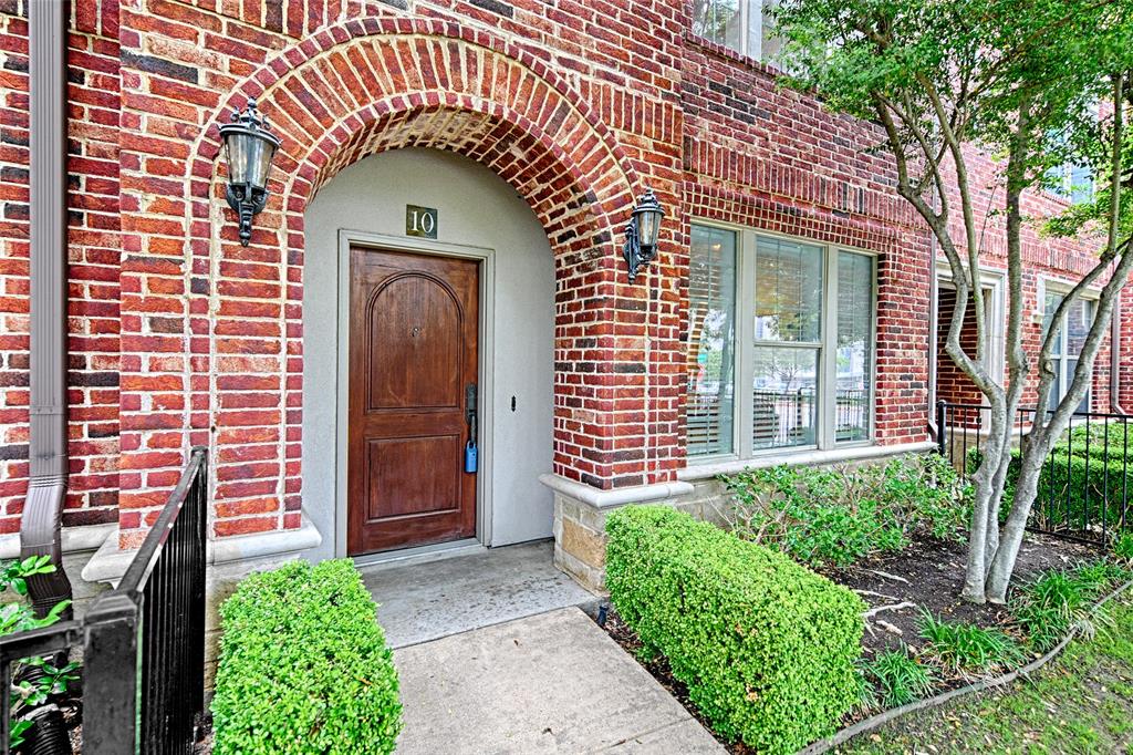 Regency At Lakewood Condos - Residential