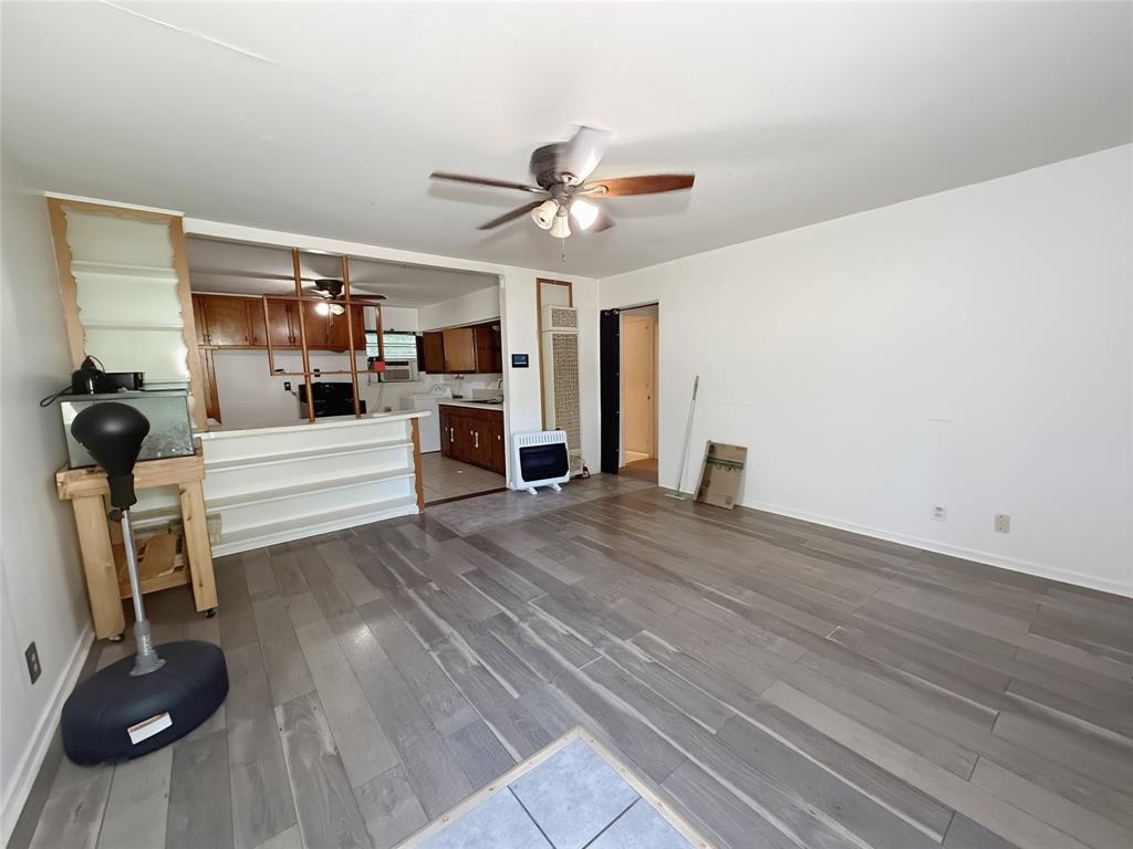 LAYNES WOODED ACRES ADDN - Residential