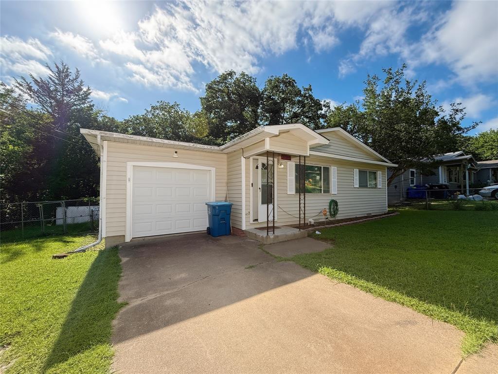 LAYNES WOODED ACRES ADDN - Residential