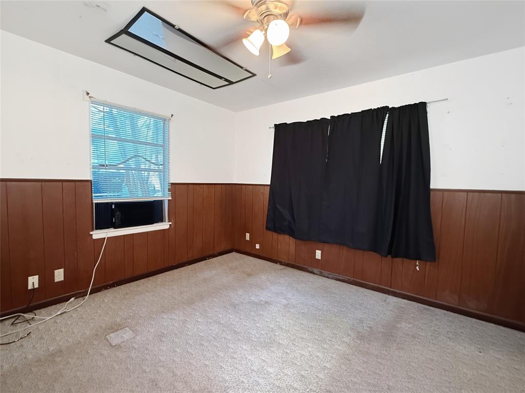 LAYNES WOODED ACRES ADDN - Residential