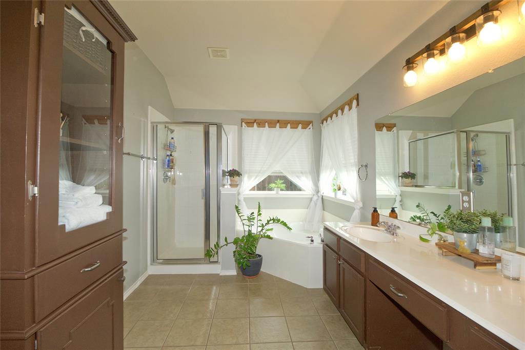WINSOR MEADOWS AT WESTRIDGE PHASE 4 - Residential