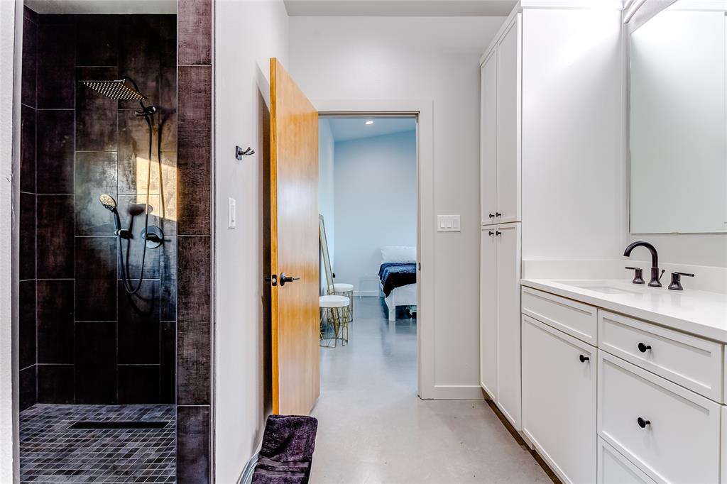 lake Bridgesport - Residential