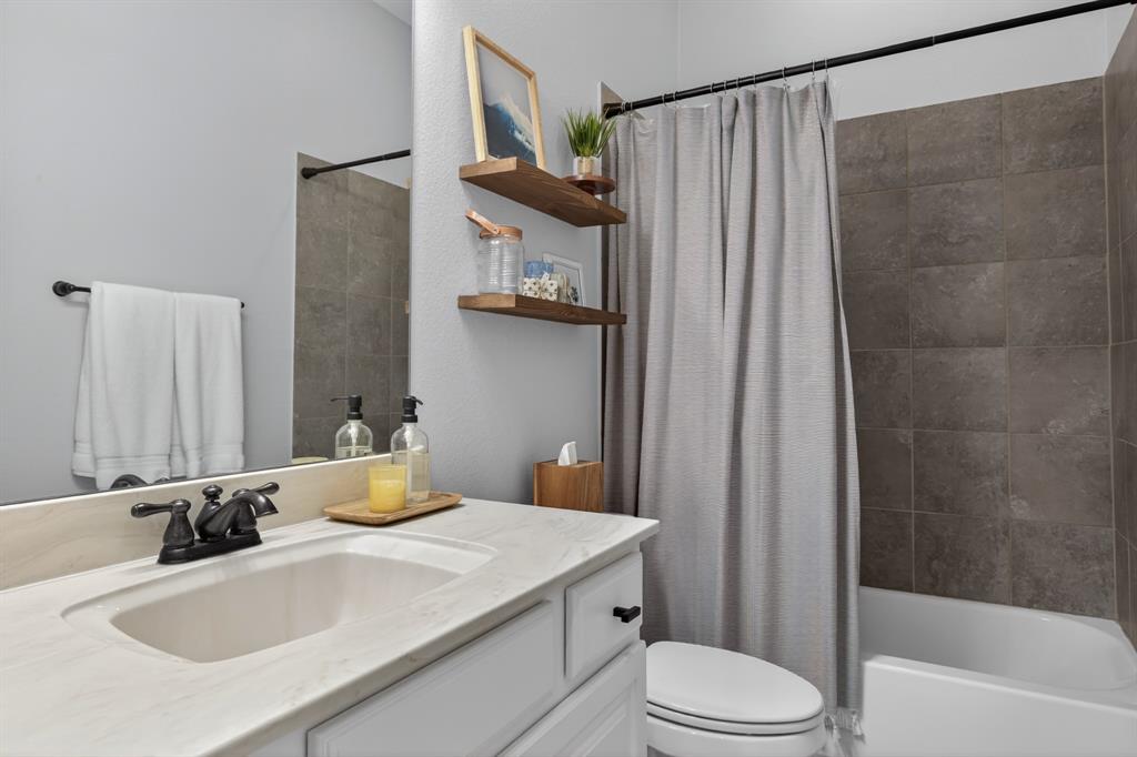The Manors At Vista Ridge I Ad - Residential