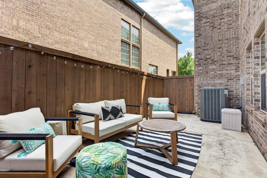 The Manors At Vista Ridge I Ad - Residential