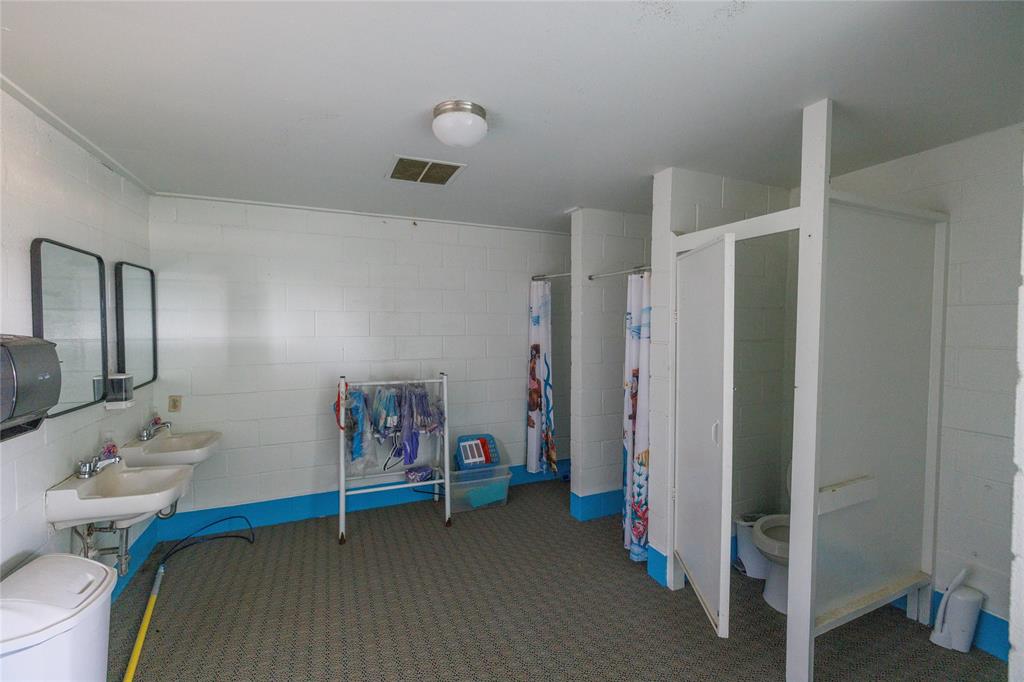 Lytle Shores East - Commercial Sale