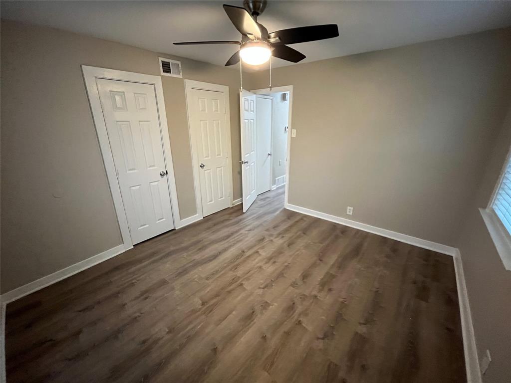 Valwood Park 04 - Residential Lease