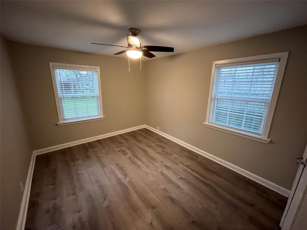 Valwood Park 04 - Residential Lease