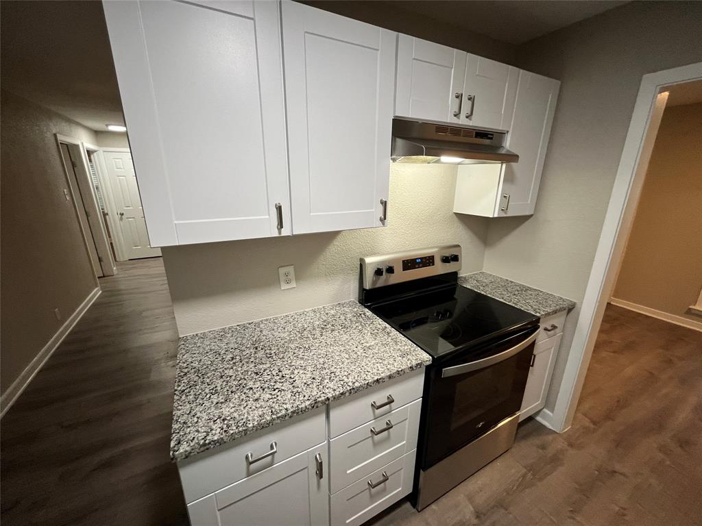 Valwood Park 04 - Residential Lease