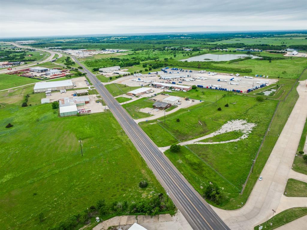 Corsicana - Commercial Sale