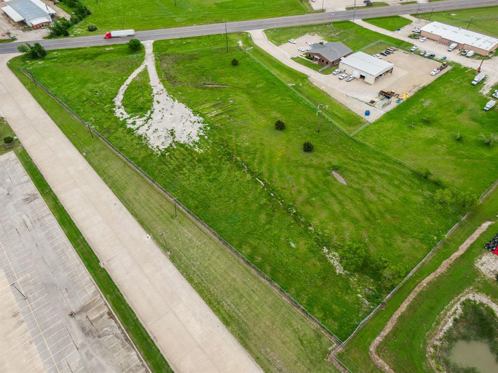 Corsicana - Commercial Sale