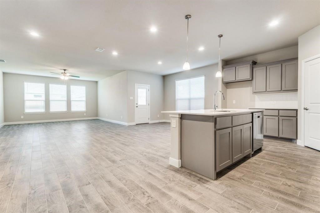 Trails of Elizabeth Creek - Residential Lease