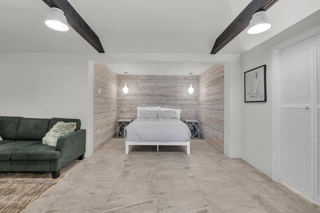 William S Hotchkiss Surv 16 Ab - Residential