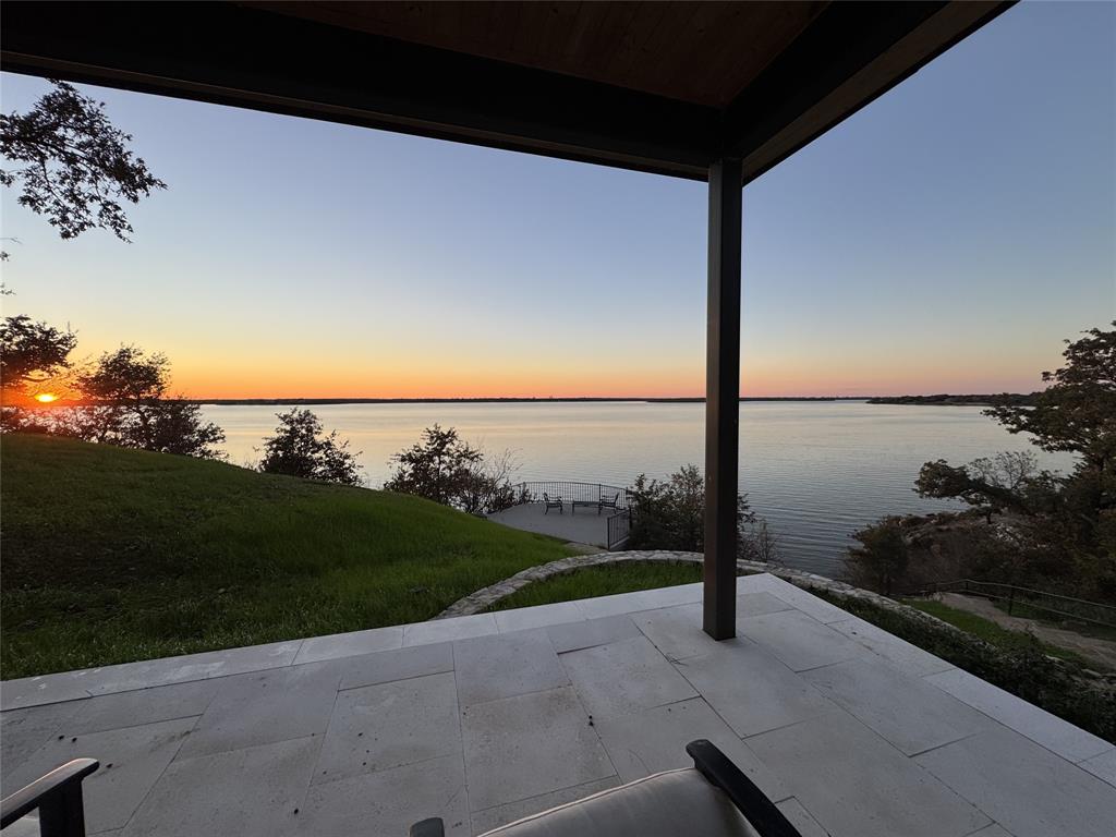 Emerald Sound At Lake Lewisville - Residential