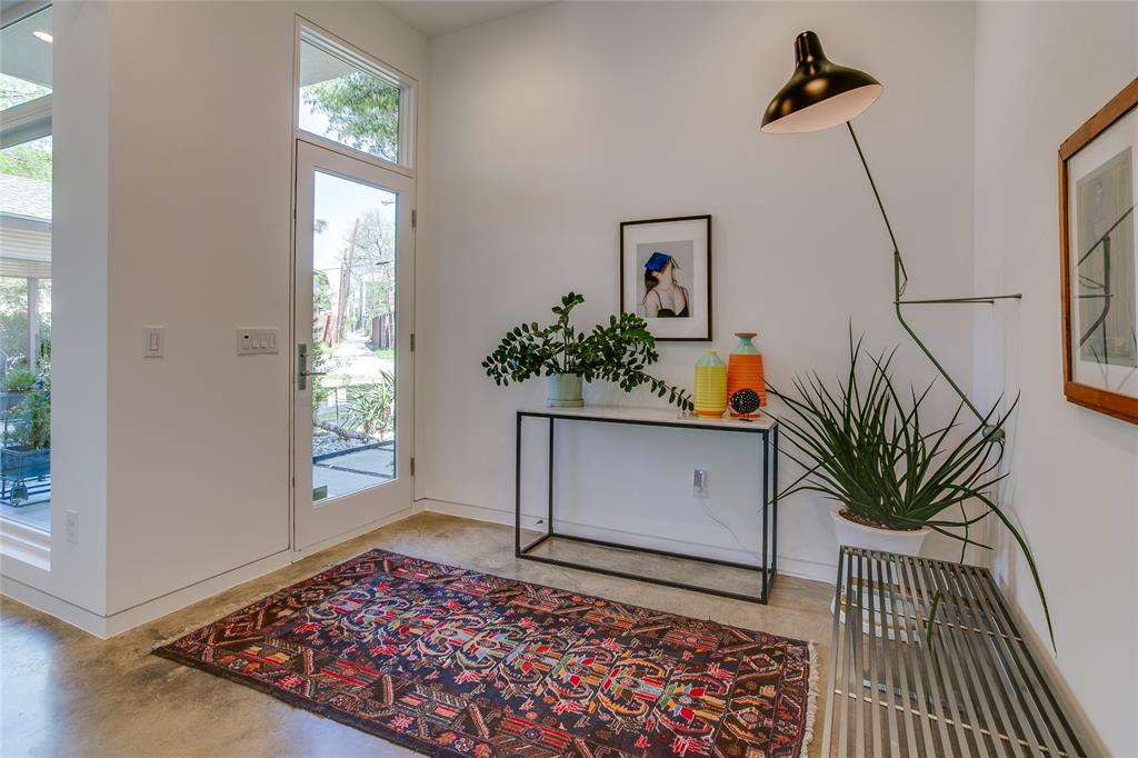 Ross Ave Annex - Residential