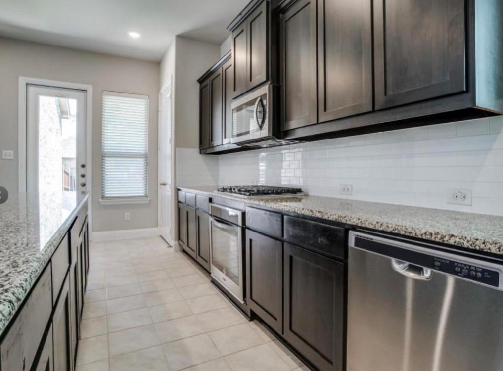 The Grove at Craig Ranch - Residential