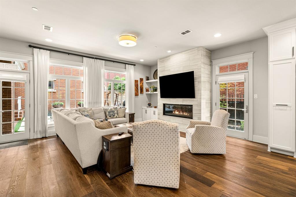 Garden District & Brownstone P - Residential