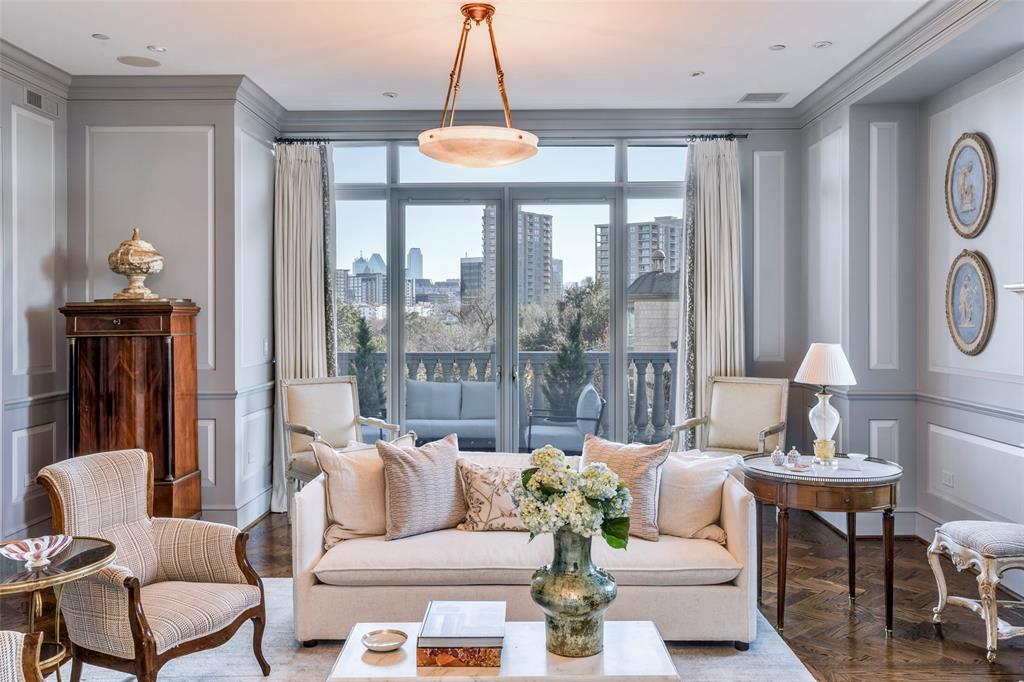 Vendome On Turtle Creek - Residential