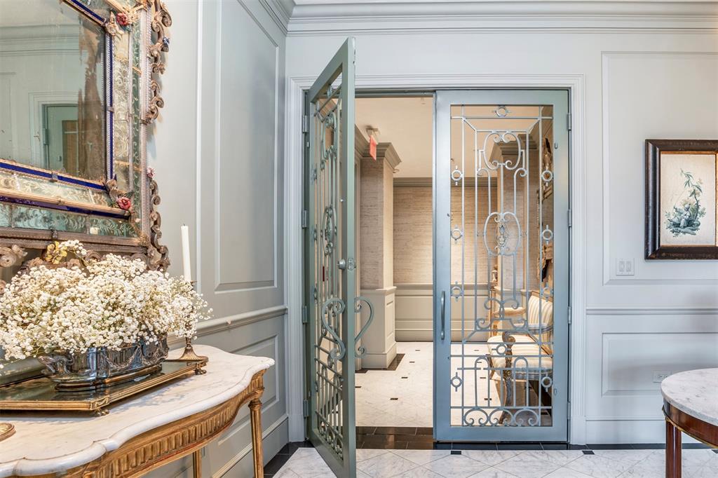 Vendome On Turtle Creek - Residential