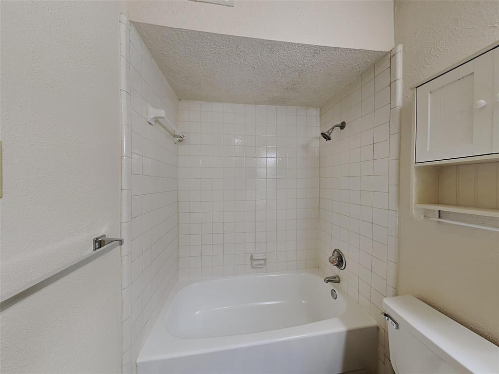 Richland Trace Condos - Residential