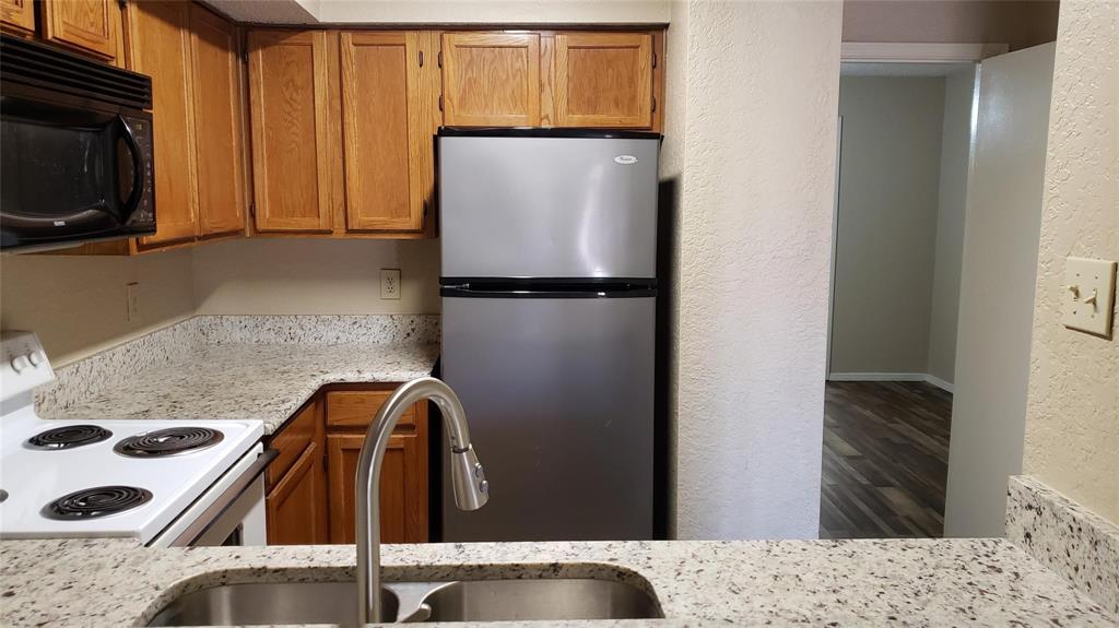 Richland Trace Condos - Residential