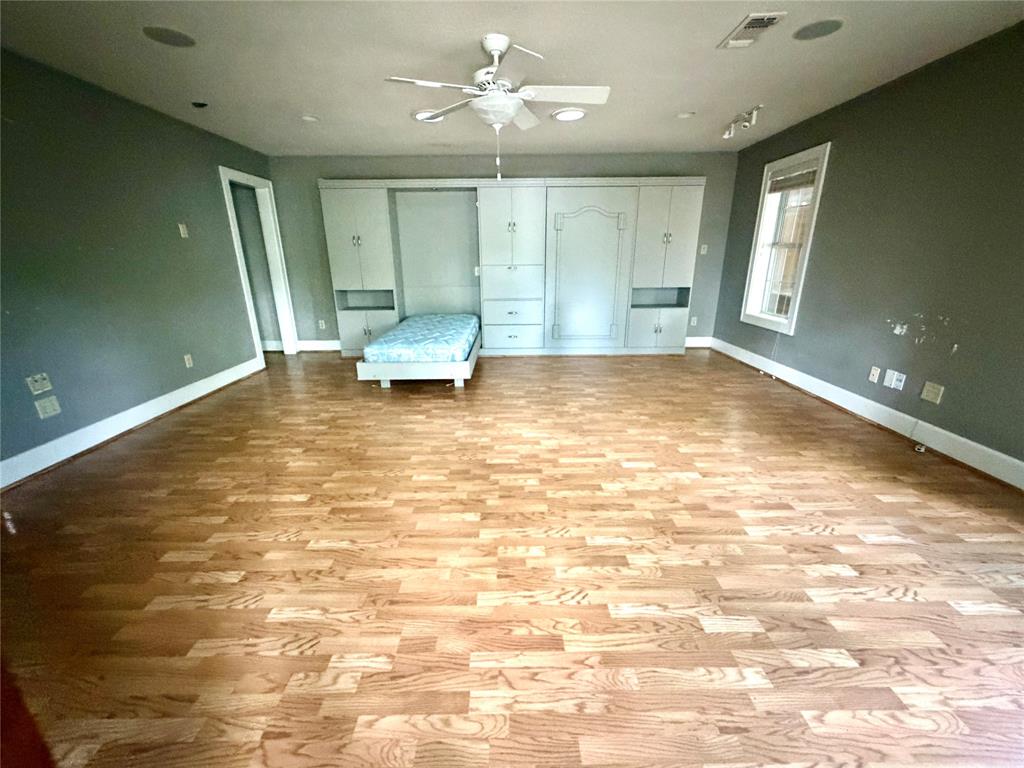 Connellee - Residential