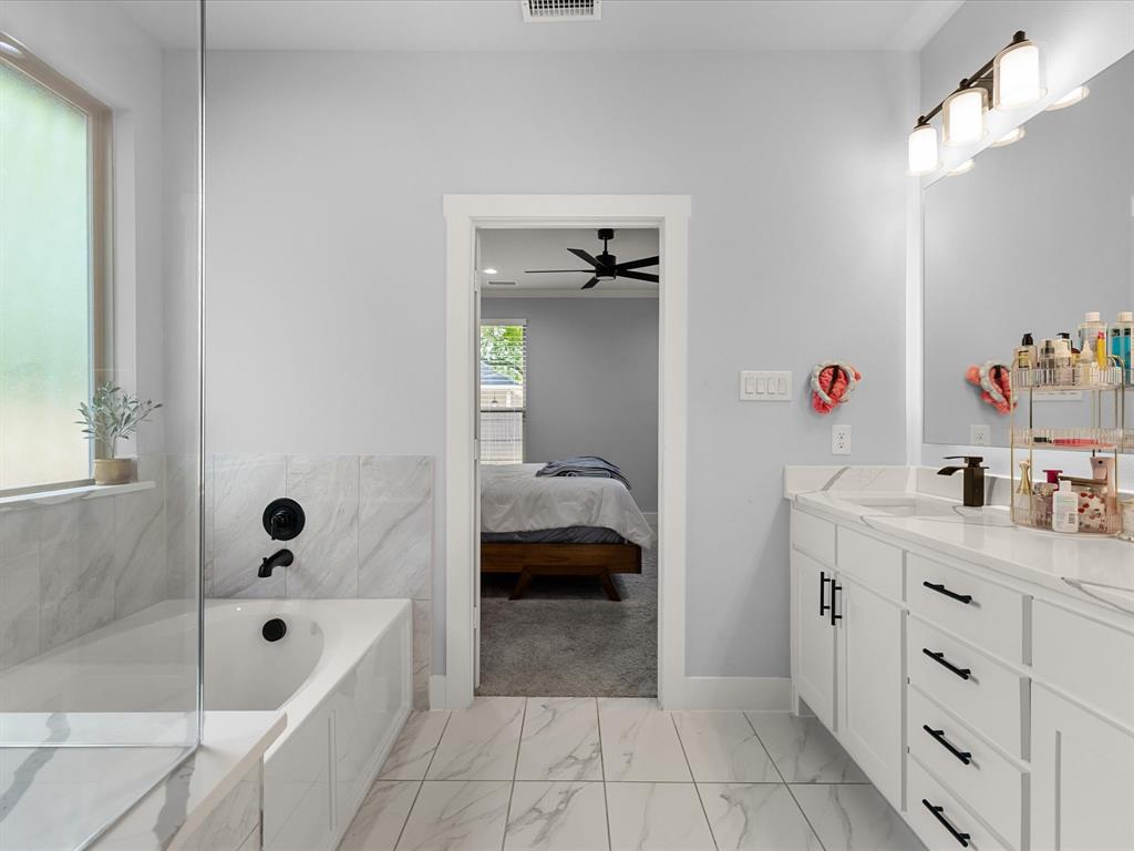 Howard W R Add - Residential