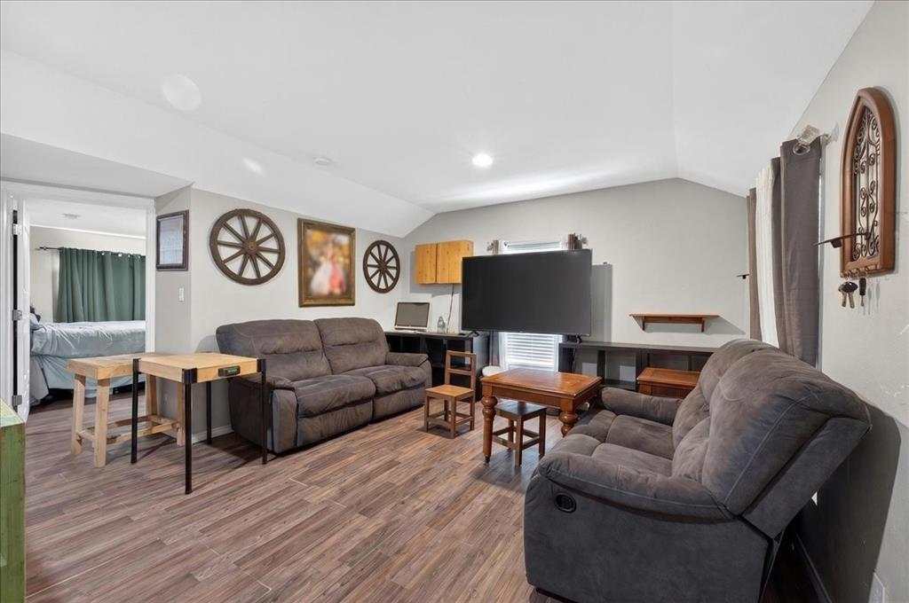 Coopers 01 - Residential