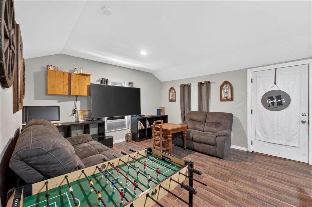 Coopers 01 - Residential