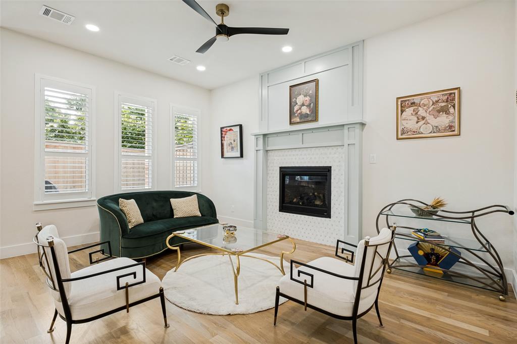 Kensington Gardens 2b - Residential
