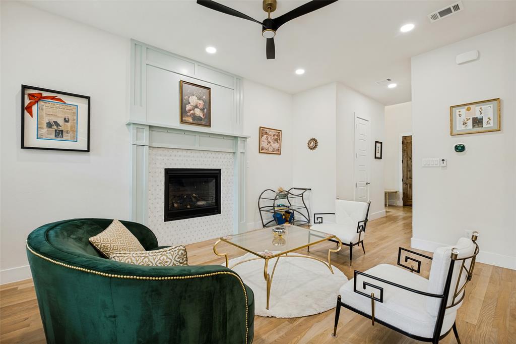 Kensington Gardens 2b - Residential