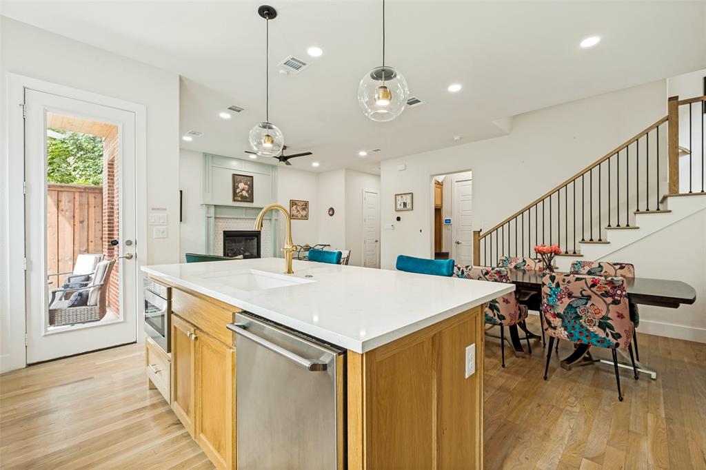 Kensington Gardens 2b - Residential