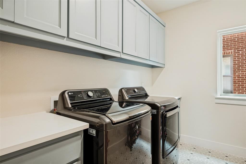Kensington Gardens 2b - Residential