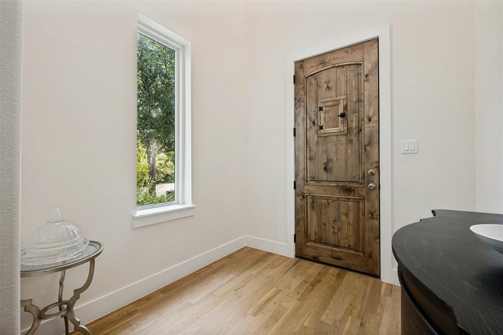 Kensington Gardens 2b - Residential