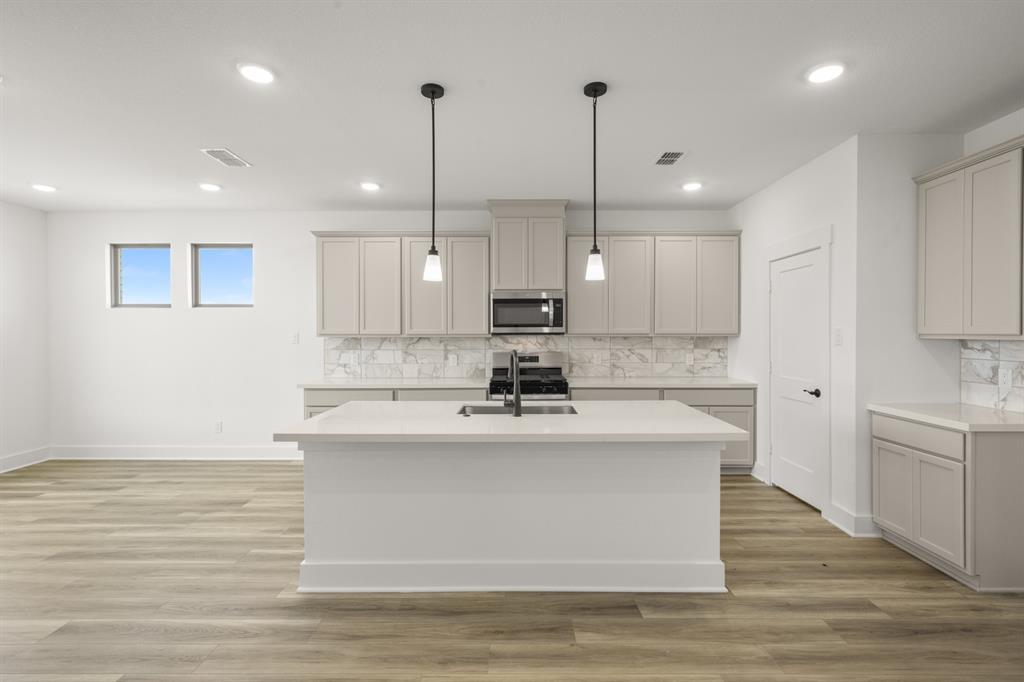 Rocky Creek Crossing 60S Sales Phase 1 - Residential