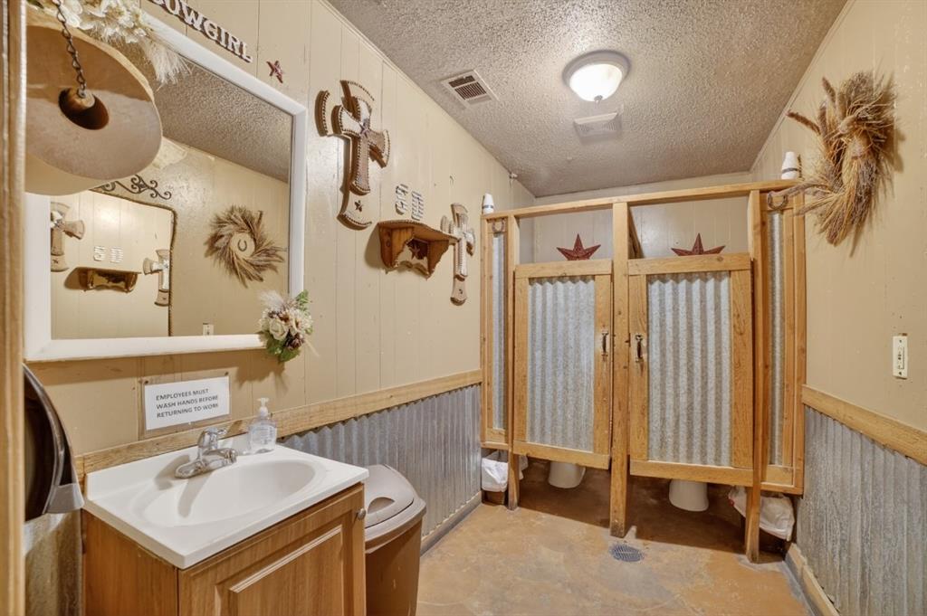 Williams - Commercial Sale